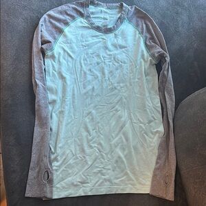 Lululemon swiftly LS size 10 **see description**